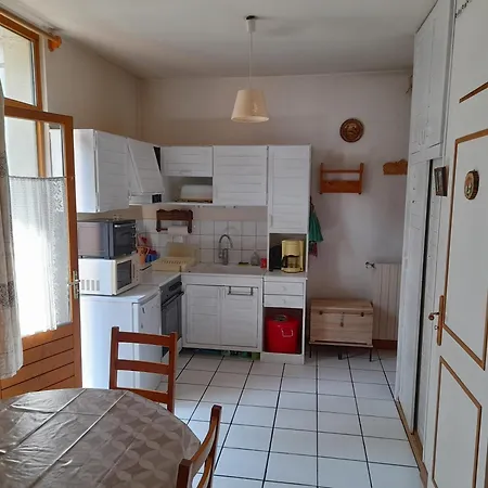 En Centre Village St Gervais Apartment *